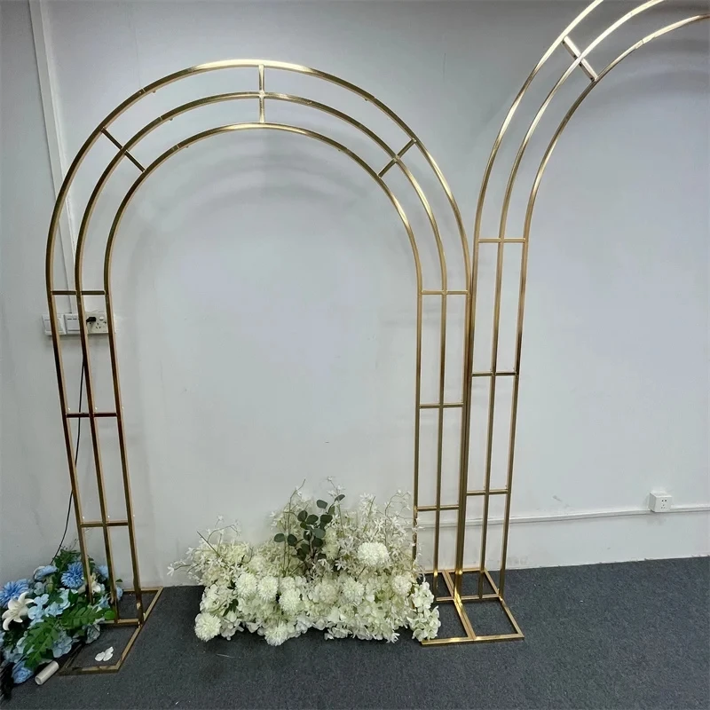 Metallic Gold Wedding Arch Sta - đánh giá và giá The Wedding Supply Store
