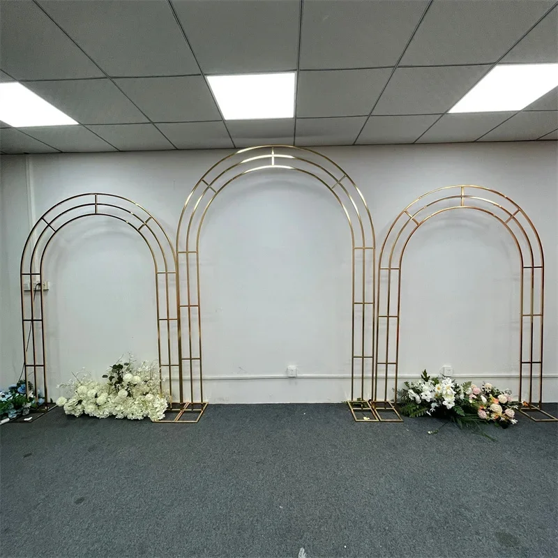 Metallic Gold Wedding Arch Sta - đánh giá và giá The Wedding Supply Store